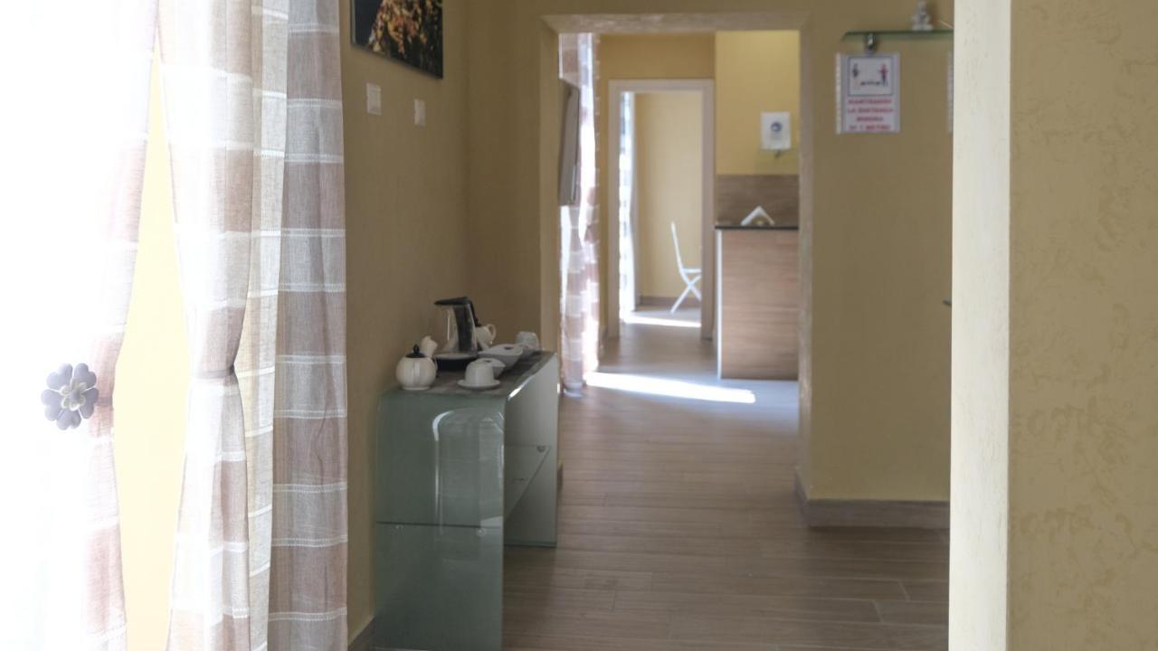 나폴리 Royal Dante B&B 외부 사진